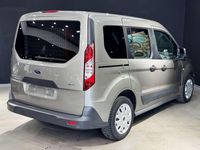 Gebraucht Ford Tourneo Connect Trend 101 PS (74 kW) 2016 Perlsilber (metallic) Van / Kleinbus