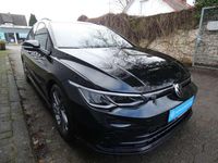 Gebraucht VW Golf VIII R-line 150 PS (110 kW) 2024 Grenadillschwarz Kombi