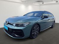 Gebraucht VW Passat R-line 150 PS (110 kW) 2025 Grün Kombi