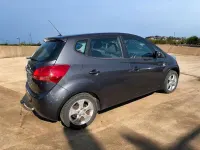 Gebraucht Kia Venga Attract 90 PS (66 kW) 2012 Grau Kleinwagen