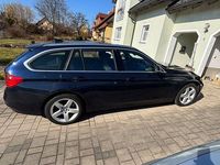 Gebraucht BMW 330 258 PS (189 kW) 2014 Blau Kombi