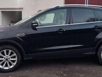 Gebraucht Ford Kuga Trend 150 PS (110 kW) 2016 Schwarz SUV