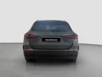 Gebraucht Mercedes GLA180 AMG 136 PS (100 kW) 2025 Grau SUV