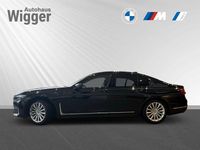Gebraucht BMW 750 400 PS (294 kW) 2019 Black sapphire metallic Limousine
