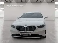 Gebraucht BMW 520 Sport Line 197 PS (144 kW) 2025 Weiß Kombi