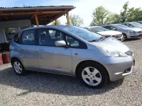 Gebraucht Honda Jazz Trend 90 PS (66 kW) 2010 Grau Kleinwagen
