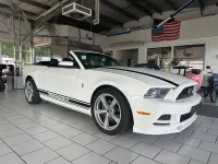 Gebraucht Ford Mustang 305 PS (224 kW) 2013 Weiß Cabrio