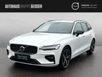 Gebraucht Volvo V60 Plus 197 PS (144 kW) 2025 Crystal weiß perleffekt Kombi