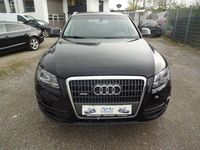 gebraucht Audi Q5 2.0 TDI quattro*1.Hd*Led*Xenon*SHZ*6.Gang**