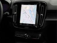 Gebraucht Volvo XC40 300 kW (408 PS) 2023 Weiß SUV