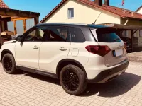 Gebraucht Suzuki Vitara Comfort+ 129 PS (94 kW) 2024 Beige SUV