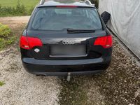 Gebraucht Audi A4 140 PS (102 kW) 2006 Schwarz Kombi