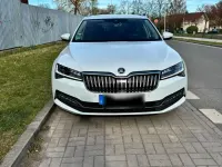 Gebraucht Skoda Superb Style 140 PS (102 kW) 2022 Weiß Kombi