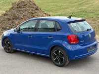 Gebraucht VW Polo 75 PS (55 kW) 2010 Blau Kleinwagen