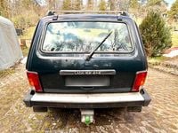 Gebraucht Lada niva 83 PS (61 kW) 2012 Grün SUV