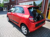 Gebraucht Renault Twingo Dynamique 71 PS (52 kW) 2015 Dezir rot Kleinwagen
