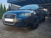 Gebraucht Audi A3 116 PS (85 kW) 2004 Schwarz Kleinwagen