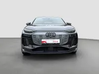 Gebraucht Audi Q6 Sportback e-tron Comfort 284 kW (387 PS) 2025 Grau SUV