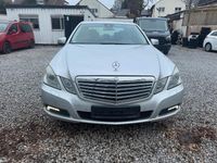 Gebraucht Mercedes E200 136 PS (100 kW) 2009 Silber Limousine