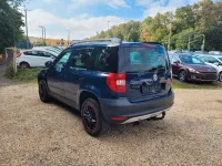 Gebraucht Skoda Yeti Family 152 PS (111 kW) 2011 Blau SUV