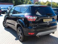 Gebraucht Ford Kuga Titanium 179 PS (131 kW) 2018 Schwarz SUV