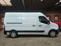Gebraucht Renault Master 136 PS (100 kW) 2022 Weiß Van / Kleinbus