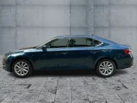 Gebraucht Skoda Superb Style 200 PS (147 kW) 2022 Lavablau metallic Limousine