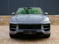 Gebraucht Porsche Cayenne 519 PS (381 kW) 2024 Grau SUV