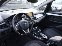 gebraucht BMW 218 Active Tourer i Edition Sitzh. Navi Klimaaut.