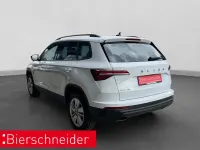 Neu Skoda Karoq Selection 150 PS (110 kW) 2026 Bila moon/moon white SUV