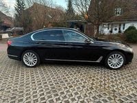 Gebraucht BMW 740 320 PS (235 kW) 2016 Schwarz Limousine
