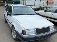 Gebraucht Volvo 440 102 PS (75 kW) 1991 Weiß Kleinwagen