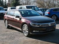 Gebraucht VW Passat Highline 179 PS (131 kW) 2018 Rot Kombi