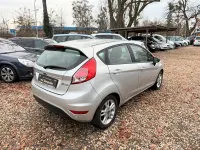 Gebraucht Ford Fiesta 101 PS (74 kW) 2015 Silber Kleinwagen