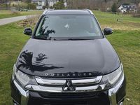 Gebraucht Mitsubishi Outlander 150 PS (110 kW) 2016 Schwarz SUV