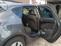 Gebraucht Opel Astra Design Edition 87 PS (63 kW) 2010 Grau Limousine