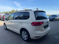 Gebraucht VW Touran 150 PS (110 kW) 2023 Gelb Van / Kleinbus