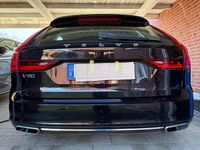 Second-hand Volvo V90 Momentum 190 CP (139 kW) 2017 Negru Break