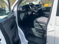 Gebraucht VW Multivan Highline 204 PS (150 kW) 2022 Weiß Van