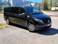 Używany Mercedes Vito 237 KM (174 kW) 2022 Czarny Van