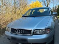 Gebraucht Audi A4 125 PS (91 kW) 1998 Grau Kleinwagen