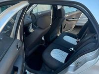 Gebraucht Skoda Fabia Classic 75 PS (55 kW) 2003 Silber Limousine