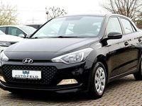 Gebraucht Hyundai i20 Trend 84 PS (61 kW) 2016 Schwarz Kleinwagen
