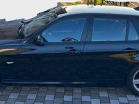 Gebraucht BMW 320 Exclusive 184 PS (135 kW) 2010 Schwarz Kombi