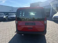 Gebraucht VW Caddy Basis 122 PS (89 kW) 2022 Rot Van / Kleinbus