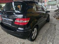 Gebraucht Mercedes B200 140 PS (102 kW) 2007 Schwarz Van / Kleinbus