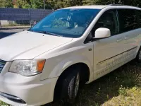 Gebraucht Chrysler Town & Country 287 PS (211 kW) 2013 Weiß Van / Kleinbus