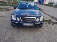 Gebraucht Mercedes E240 177 PS (130 kW) 2003 Schwarz Limousine