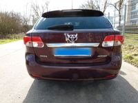 gebraucht Toyota Avensis Combi 1,8-l-Valvematic Comfort Comfort