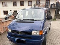 Usata VW Multivan 84 CV (61 kW) 1995 Blu Monovolume
